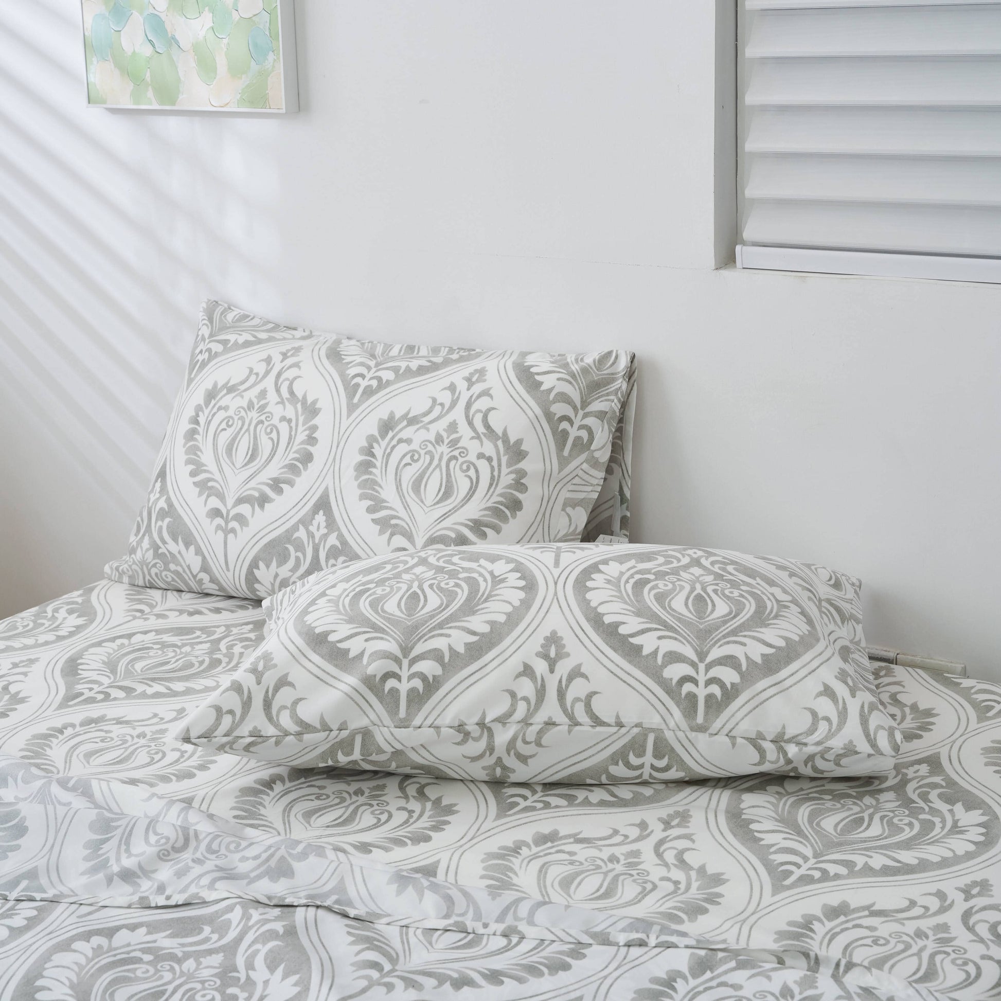 Tache Farmhouse Dreamy Moon Sky Ogee Damask White Heather Gray  Bed Sheet Set Super Soft, Wrinkle Resistance, Lightweight Top Sheet, Flat Sheet, Fitted Sheet, Bedsheet and pillowcases