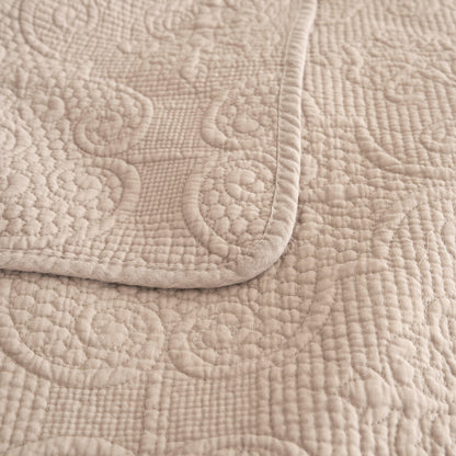 DaDa Bedding Neutral Taupe Beige Sandy Elegant Matelasse Cotton Quilted Bedspread Set (JHW-585) - DaDa Bedding Collection