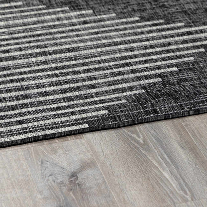 Stephan Area Rug