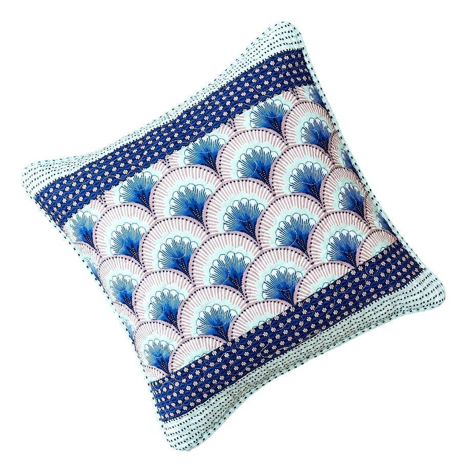 DaDa Bedding Set of 2-Pieces Mediterranean Fans Waves Minty Blue Throw Pillow Covers, 18" x 18" (JHW884) - DaDa Bedding Collection