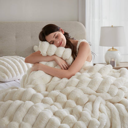 Jasmine 3-Piece Faux Fur Ribbed Comforter Set