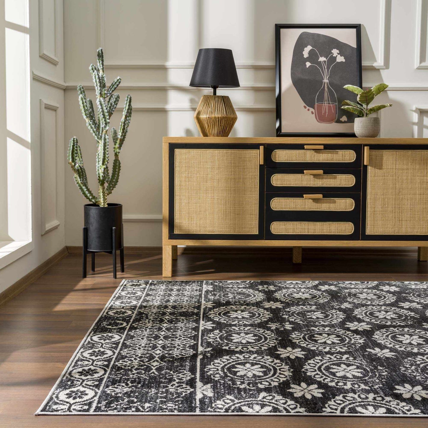 Kahraman Black&White Floral Washable Area Rug