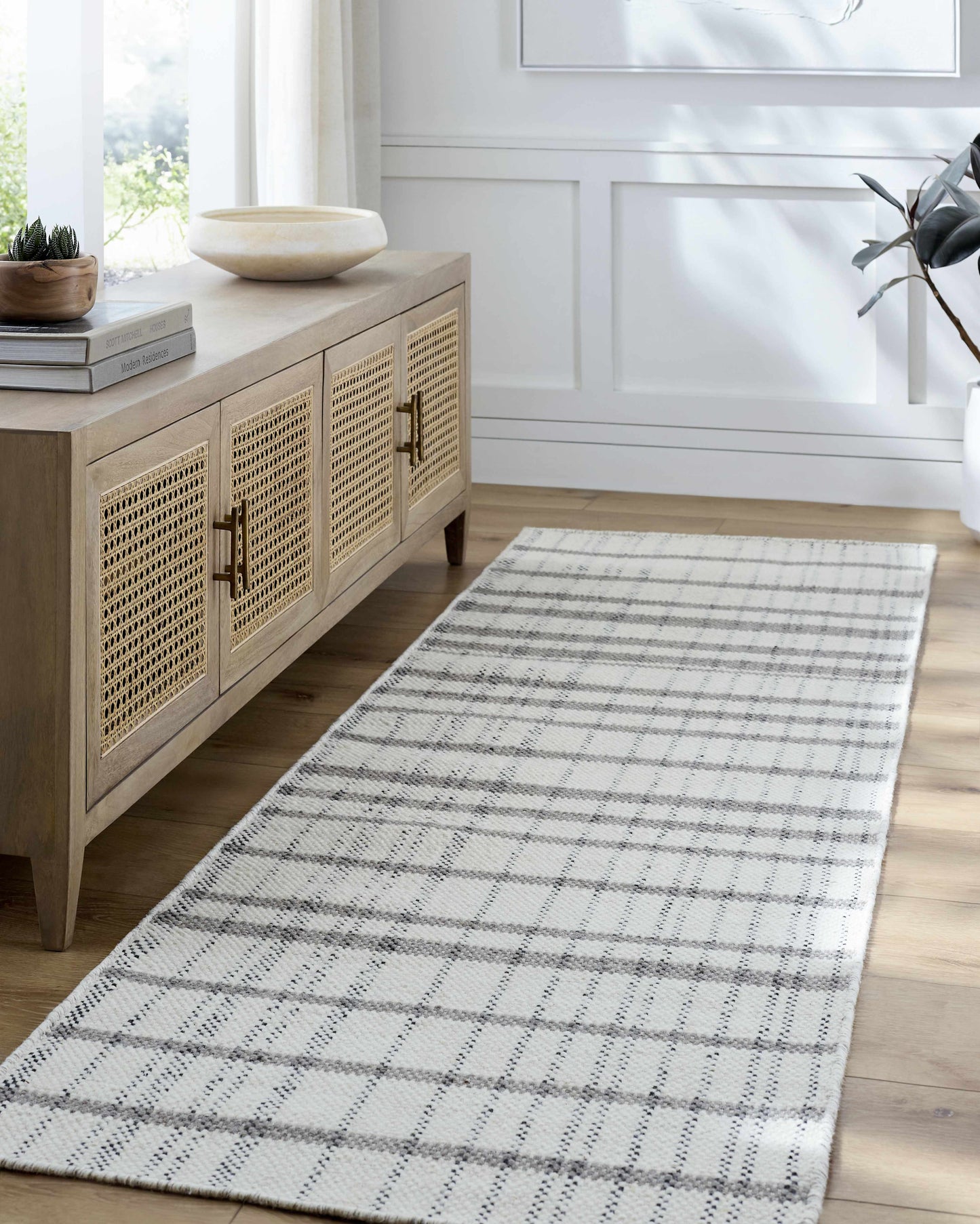 Nissa Ivory Area Rug