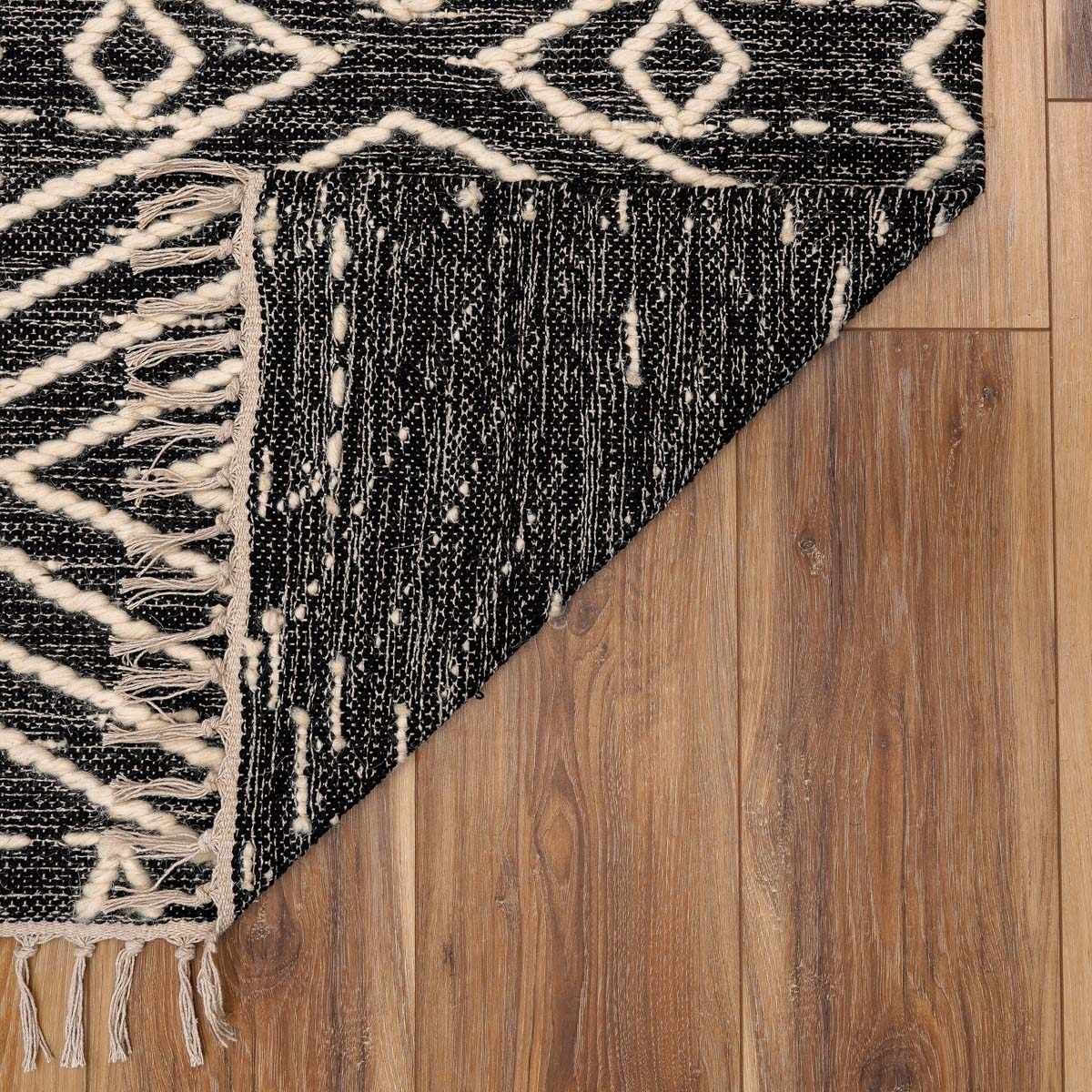Skedee Area Rug - Promo