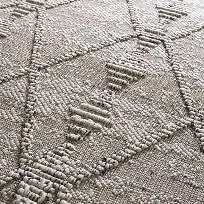 Nyla Bone Indoor & Outdoor Rug - 2x3 Clearance