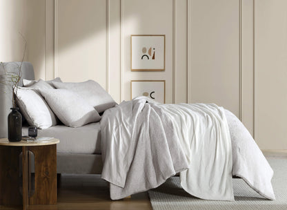 Luxury Cloud Silque Bed Blanket