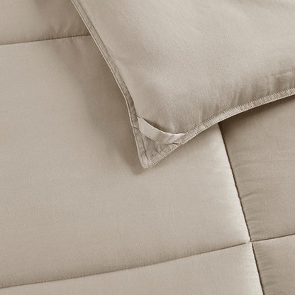 Winfield 300 Thread Count Cotton Shell Luxury DA Comforter by Madison Park