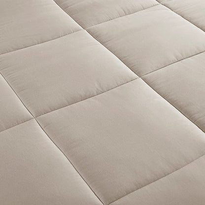 Winfield 300 Thread Count Cotton Shell Luxury DA Comforter by Madison Park