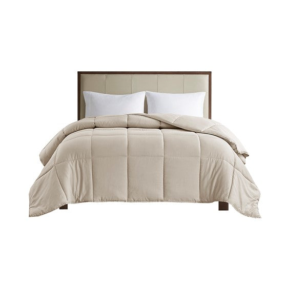 Winfield 300 Thread Count Cotton Shell Luxury DA Comforter by Madison Park