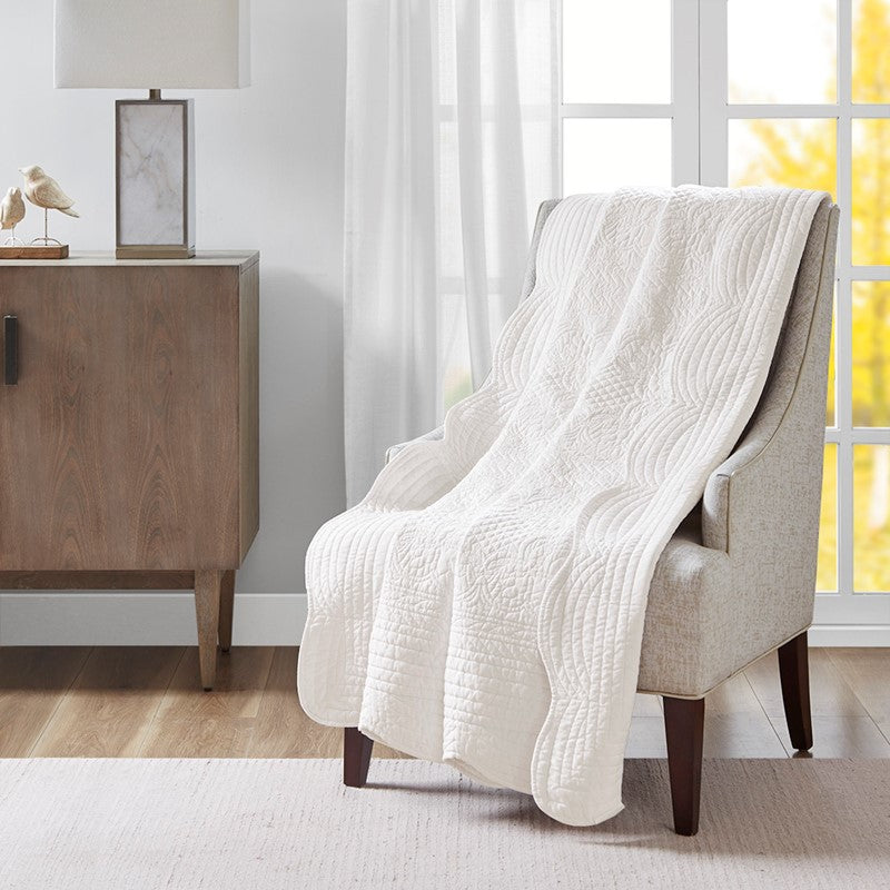 Tuscany Coastal Quilted Throw Blanket with Scalloped Edges