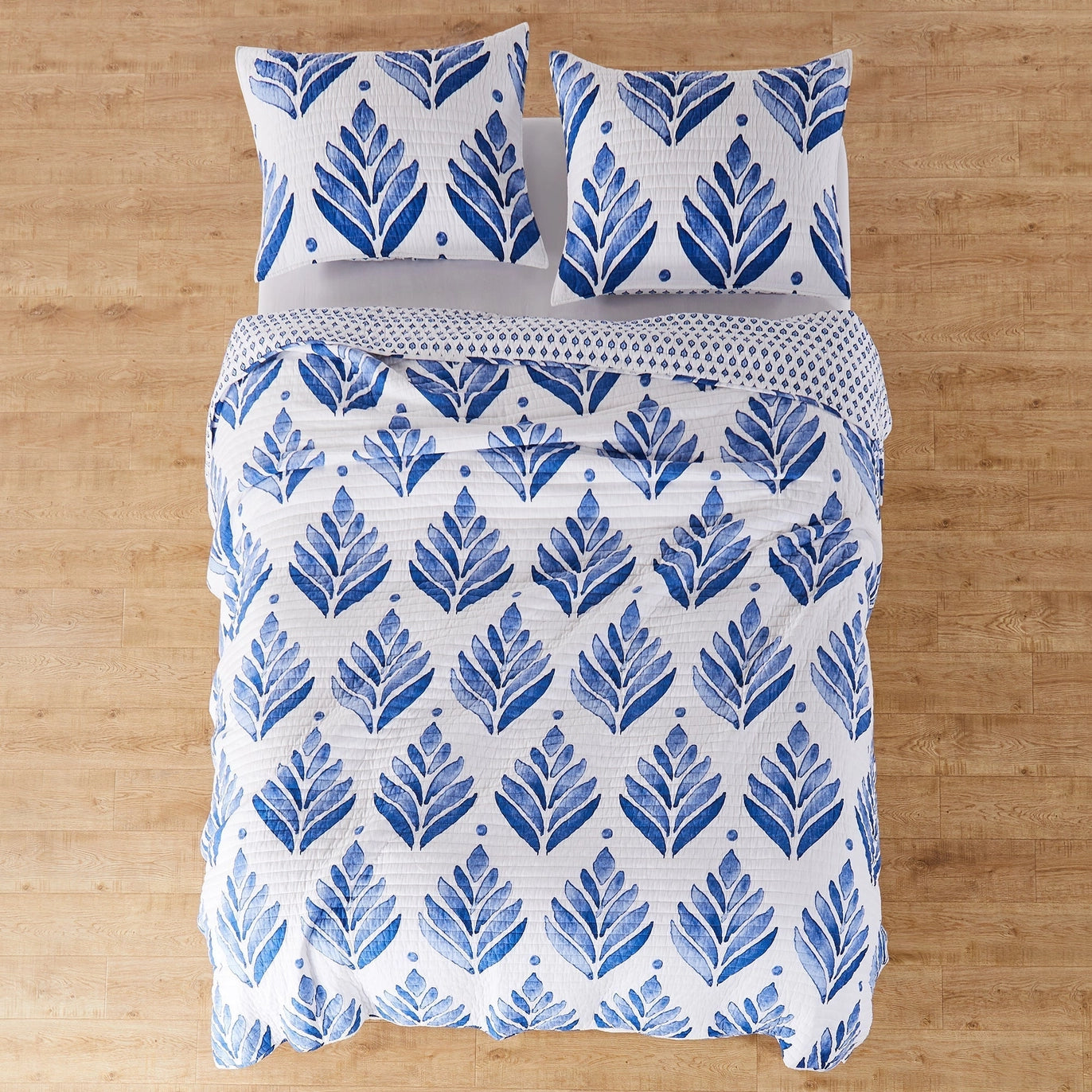 Vintage Blossom Quilt Set - Beautiful Bamboo Fans Quilt Set - Quahog Bay Bedding