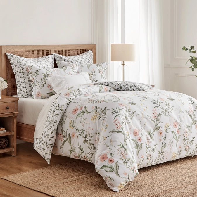 Viviana Coastal Floral Duvet Cover Set