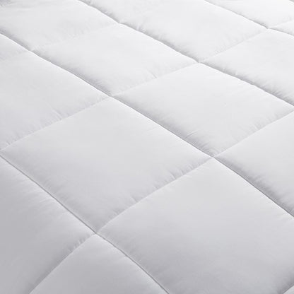 Winfield 300 Thread Count Cotton Shell Luxury DA Comforter by Madison Park