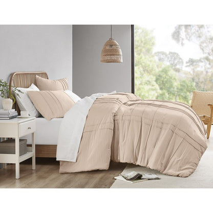 Walker Soft Washed Pleated Comforter Set - Blush