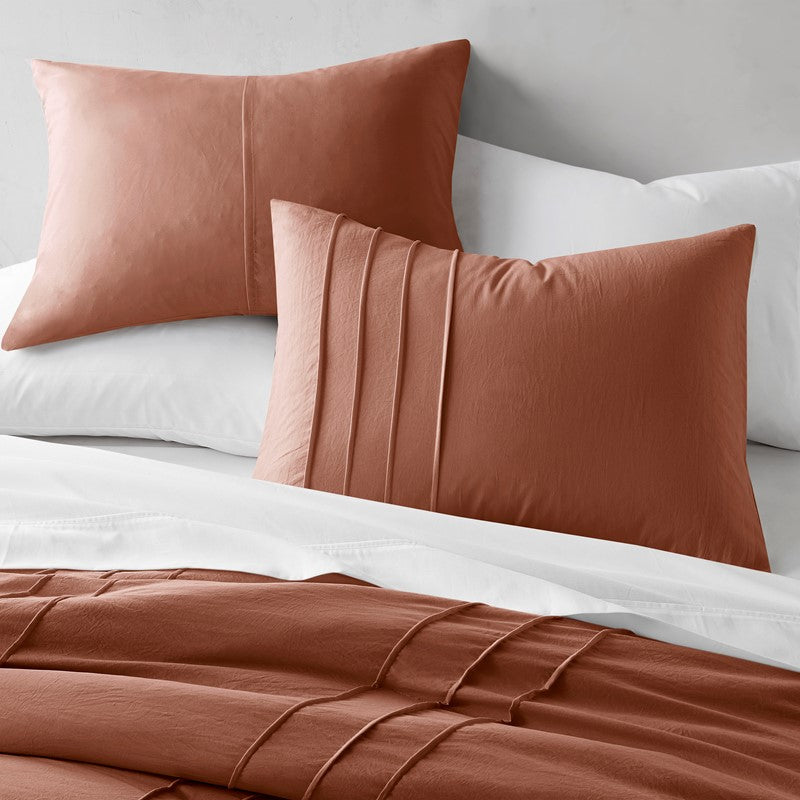 Walker Soft Washed Pleated Comforter Set - Clay