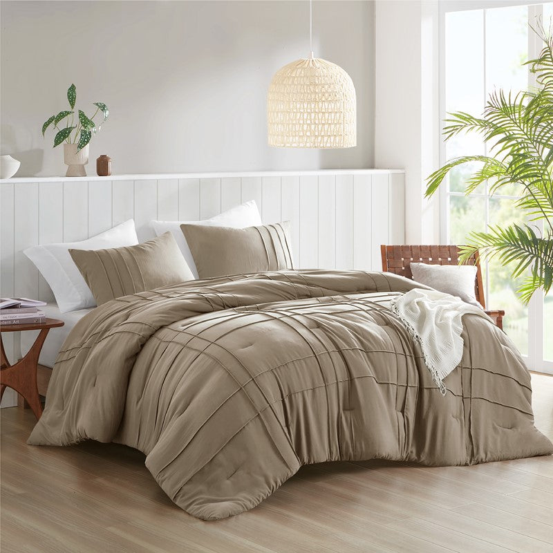 Walker Soft Washed Pleated Comforter Set - Khaki