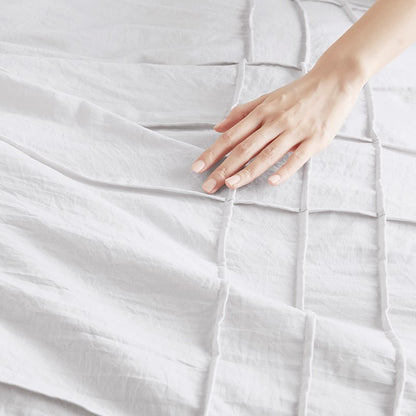 Walker Soft Washed Pleated Comforter Set - White