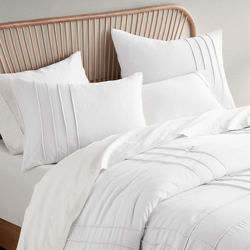 Walker Soft Washed Pleated Comforter Set - White