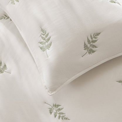 Willow Embroidered Botanical 100% Cotton Lightweight Quilt Set | White & Sage