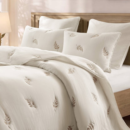 Willow Embroidered Botanical 100% Cotton Lightweight Quilt Set | White & Grey