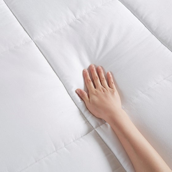 Winfield 300 Thread Count Cotton Shell Luxury DA Comforter by Madison Park - Quahog Bay Bedding