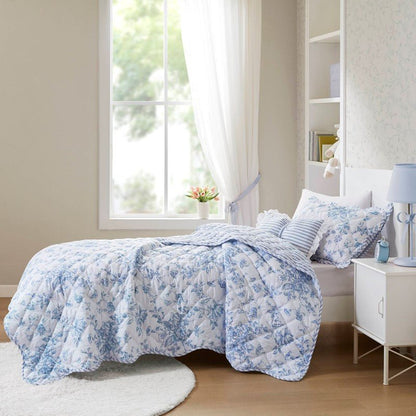 Adele Vintage Cottage Style Scalloped Edge Quilt Set | Blue - Quahog Bay Bedding