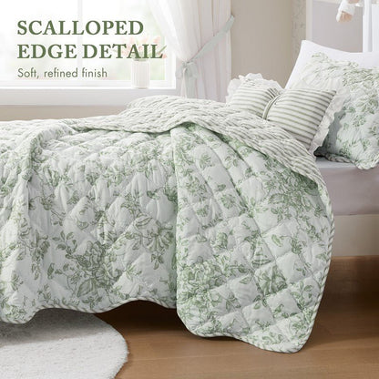 Adele Vintage Cottage Style Scalloped Edge Quilt Set | Green - Quahog Bay Bedding