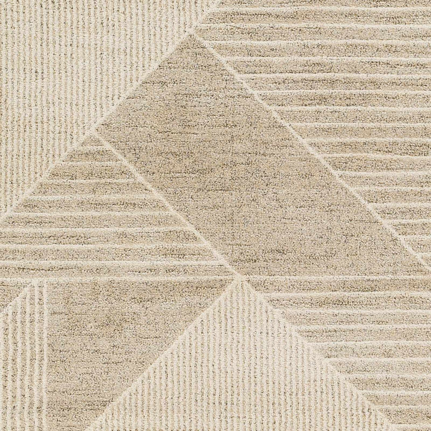 Almas Luxe  Rug