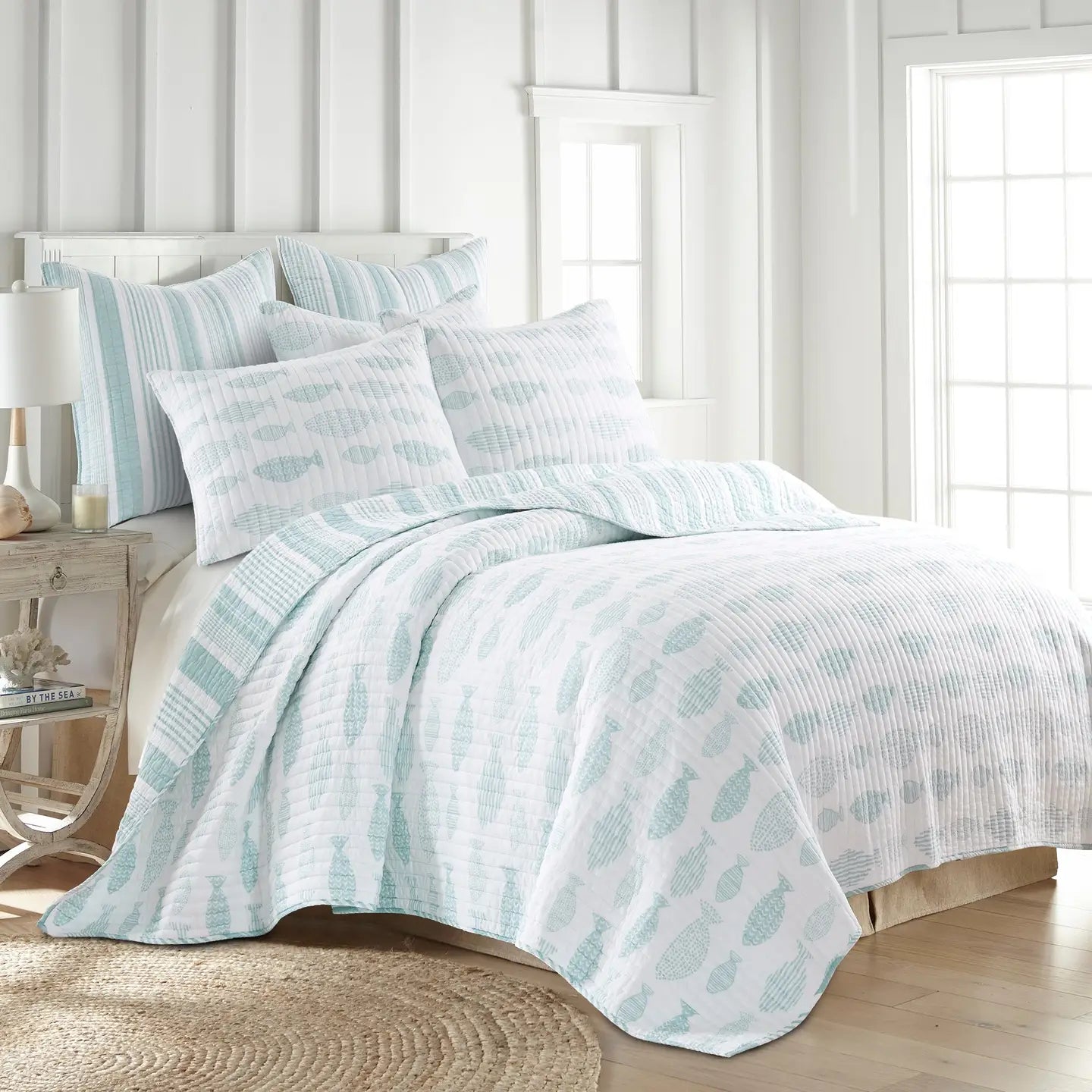 Aqua Breeze Quilt Set Coastal Bedding Set - Quahog Bay Bedding