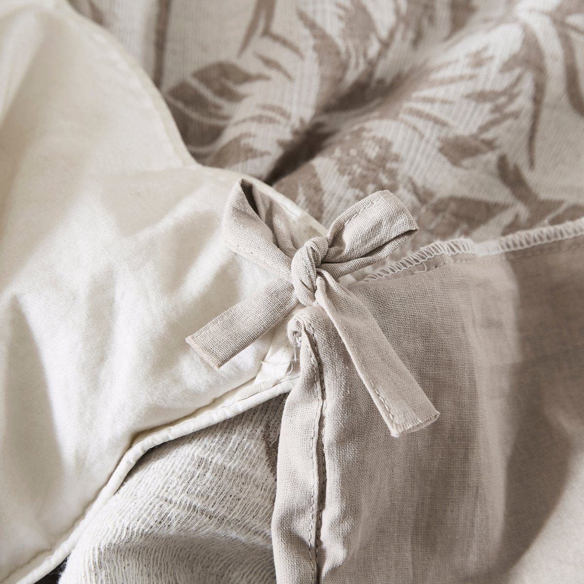 Bali Tropical Leaves Gauze Jacquard Duvet Cover Set - Quahog Bay Bedding