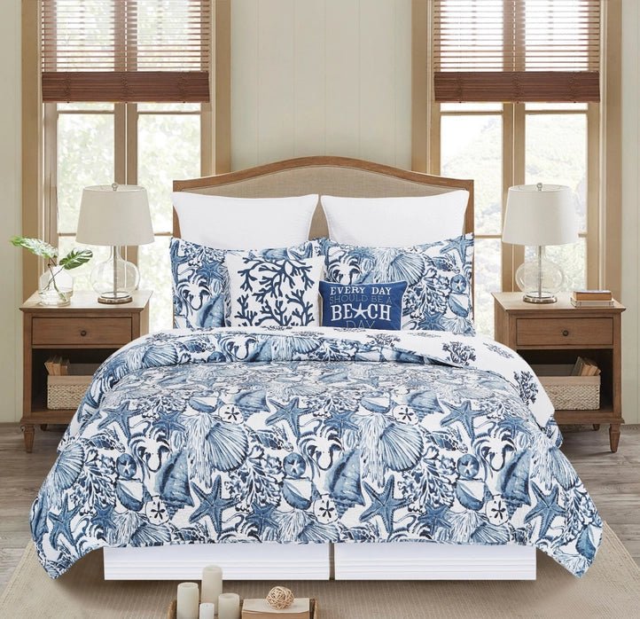 Blue Coast Shells Coastal Quilt Set- Coastal Quilt Set - Quahog Bay Bedding