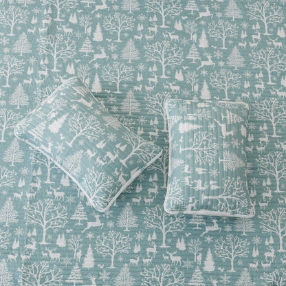 Blue Lodge Woods Quilt - Coastal Christmas Bedding - Quahog Bay Bedding