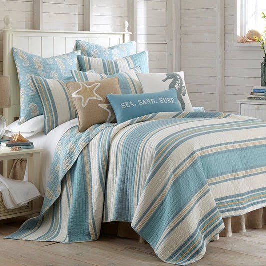 Blue Maui Cotton Coastal Quilt Set - Coastal Blue Seahorse Quilt - Quahog Bay Bedding