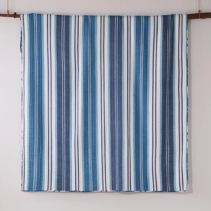 Camps Bay Reversible Coastal Quilt Set - Coastal Themed Quilt Set - Quahog Bay Bedding