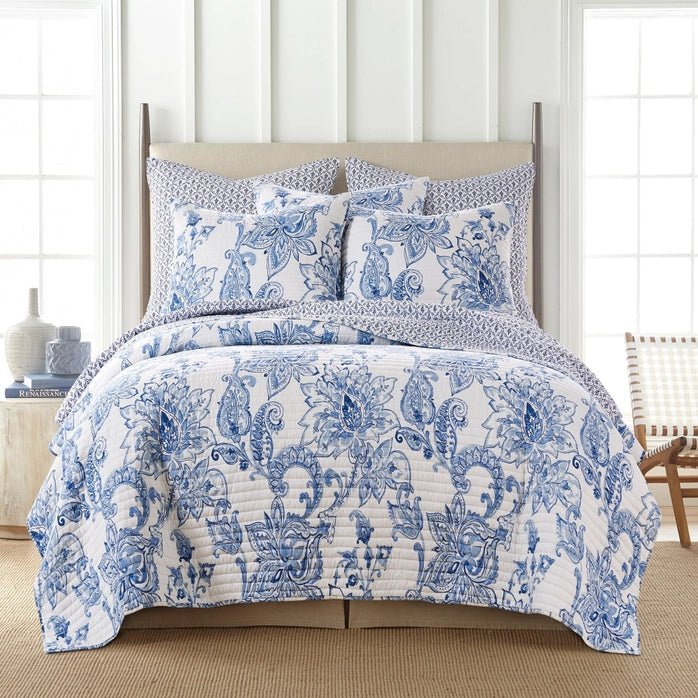 Coastal Bennett Blue Quilt Set - Coastal Quilt Set - Quahog Bay Bedding