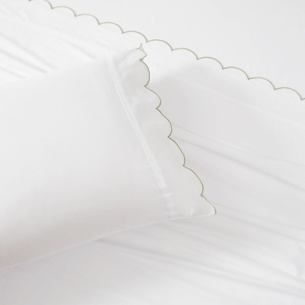 Coastal Chic Scalloped Edge Cotton Sheet Set - Quahog Bay Bedding