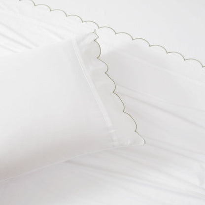 Coastal Chic Scalloped Edge Cotton Sheet Set - Quahog Bay Bedding