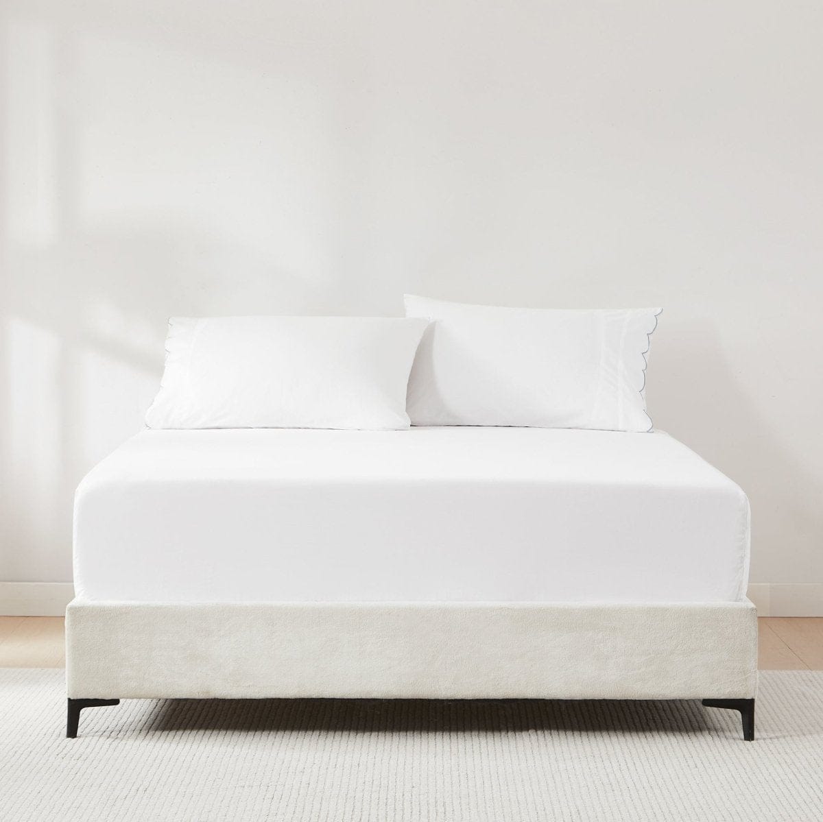 Coastal Chic Scalloped Edge Cotton Sheet Set - Quahog Bay Bedding