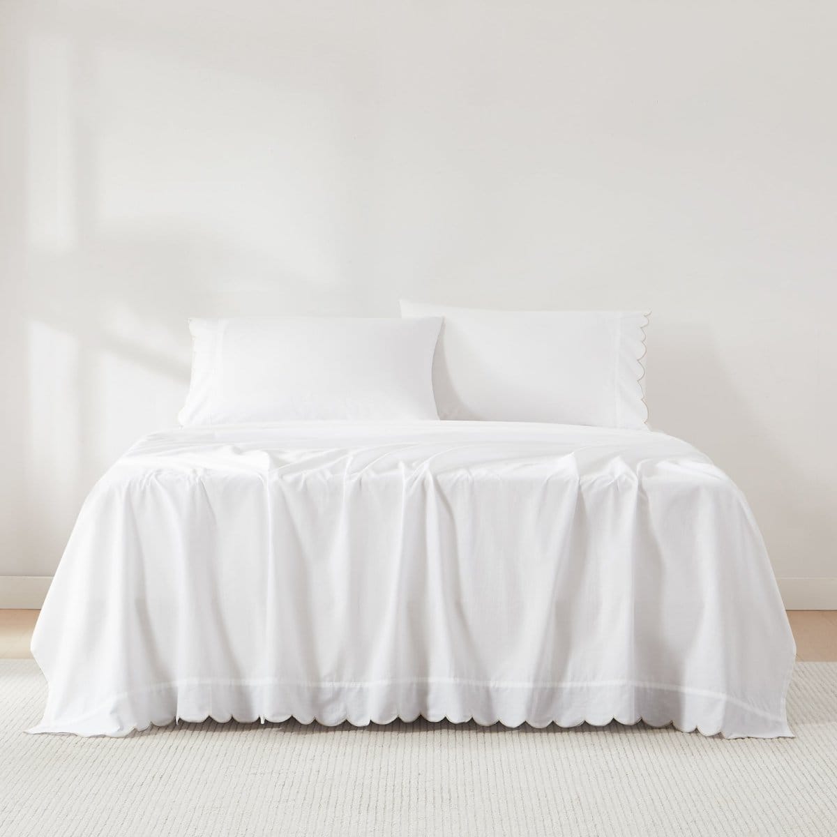 Coastal Chic Scalloped Edge Cotton Sheet Set - Quahog Bay Bedding
