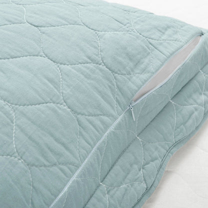 Coastal Chic Scalloped Edge Reversible Quilt 3 Piece Set - Quahog Bay Bedding