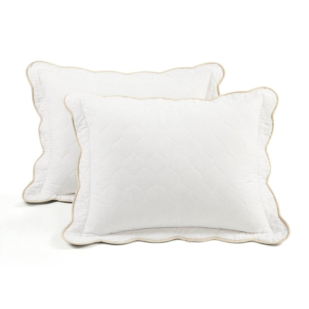 Coastal Chic Scalloped Edge Reversible Quilt 3 Piece Set - Quahog Bay Bedding