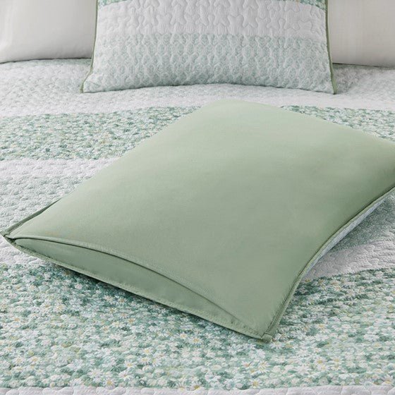 Madison Park Coastal Shabby Chic Seersucker Floral 4PC Quilt Set - Green, Yellow & White Hues - Quahog Bay Bedding