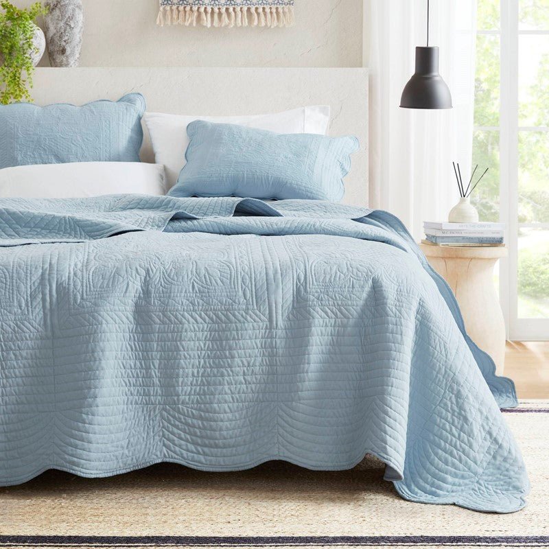 Coastal Scalloped Edge Quilt Set 3PC - Blue - Quahog Bay Bedding