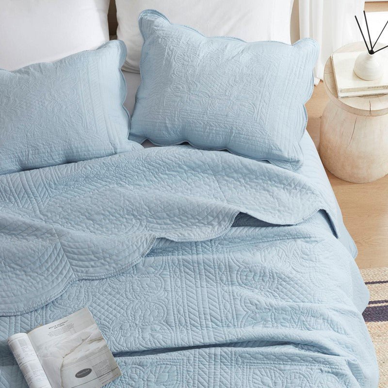 Coastal Scalloped Edge Quilt Set 3PC - Blue - Quahog Bay Bedding