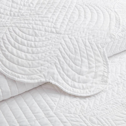 Coastal Scalloped Edge Quilt Set 3PC - White - Quahog Bay Bedding