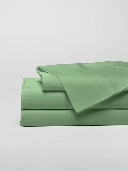 Luxury Cooling 100% Viscose Bamboo Sheet Set - Fits up to 20 Inch Depths