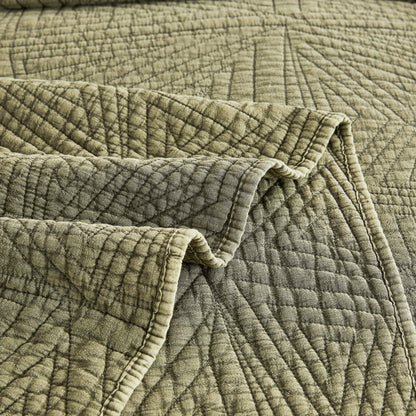Dancing Triangles Stonewashed Cotton Quilt Set - Quahog Bay Bedding