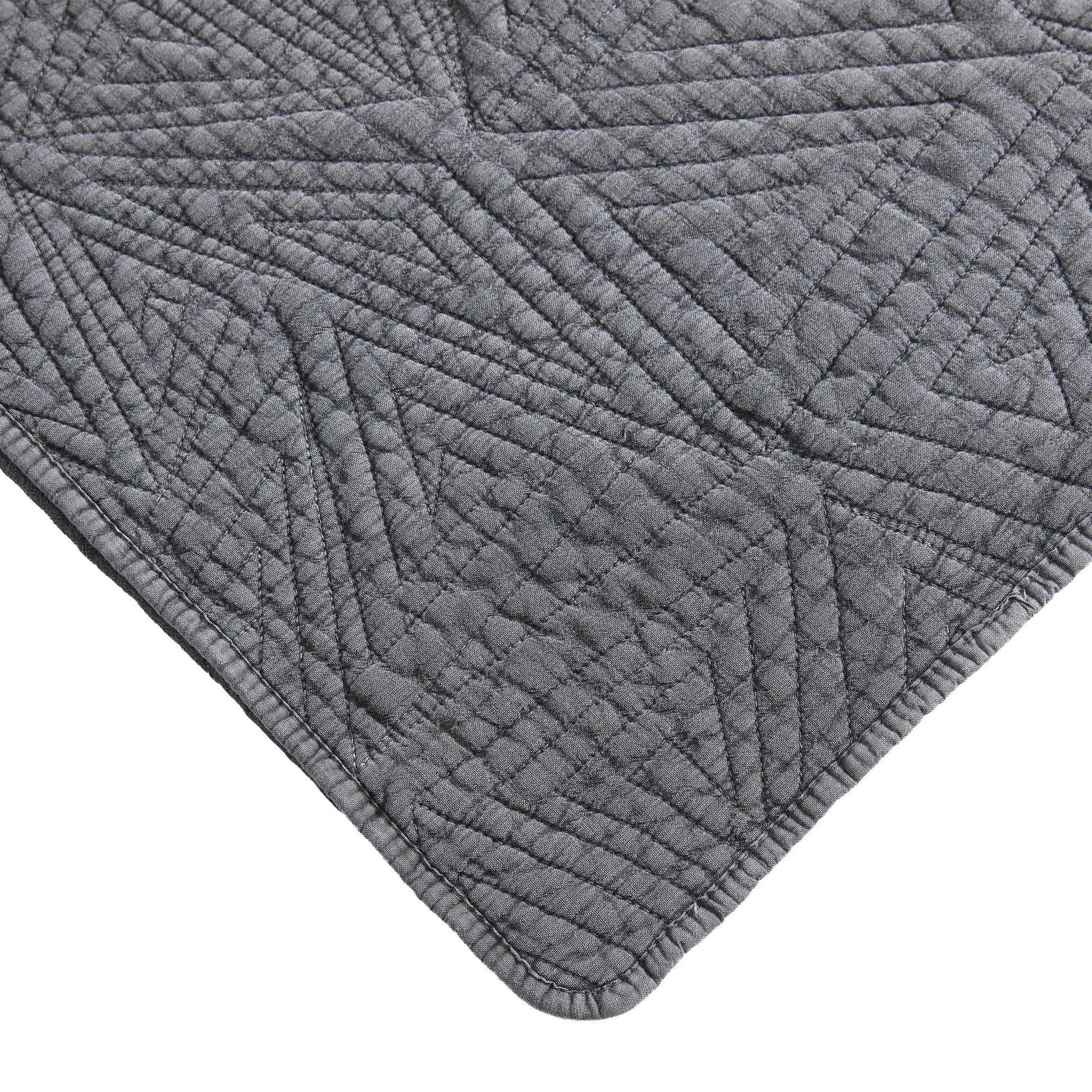 Dancing Triangles Stonewashed Cotton Quilt Set - Quahog Bay Bedding