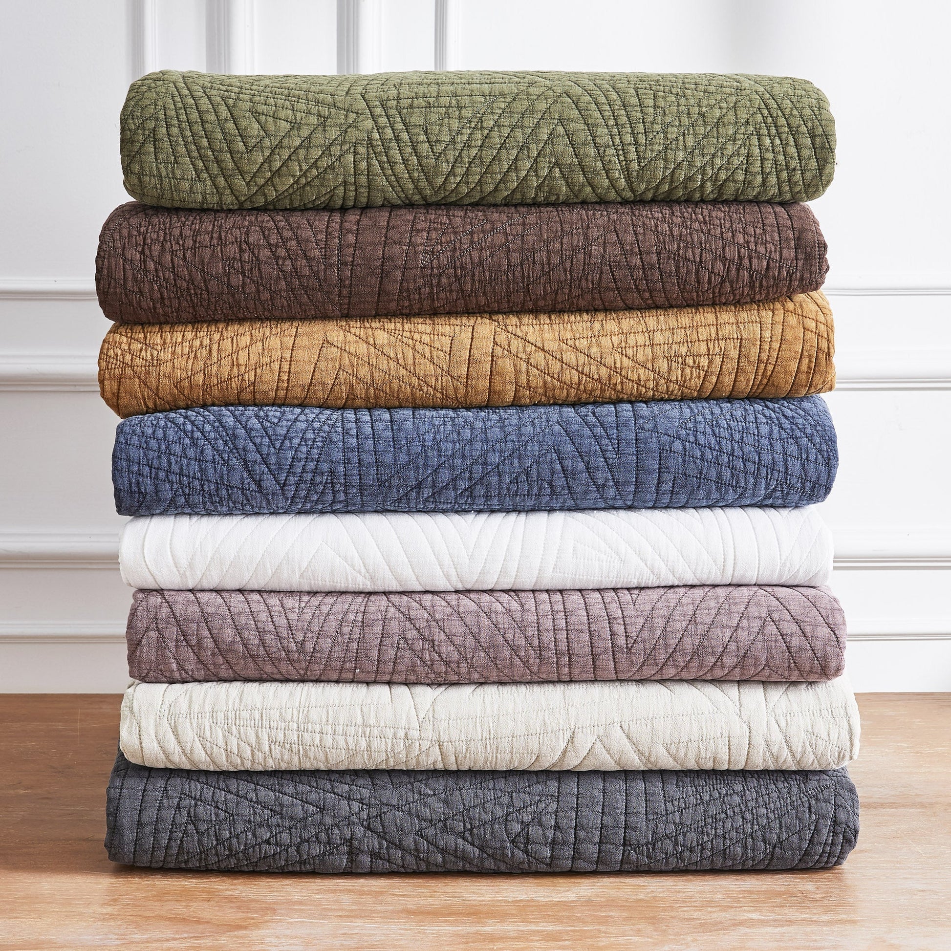 Dancing Triangles Stonewashed Cotton Quilt Set - Quahog Bay Bedding