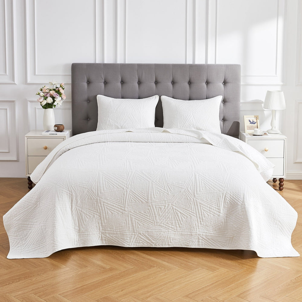Dancing Triangles Stonewashed Cotton Quilt Set - Quahog Bay Bedding